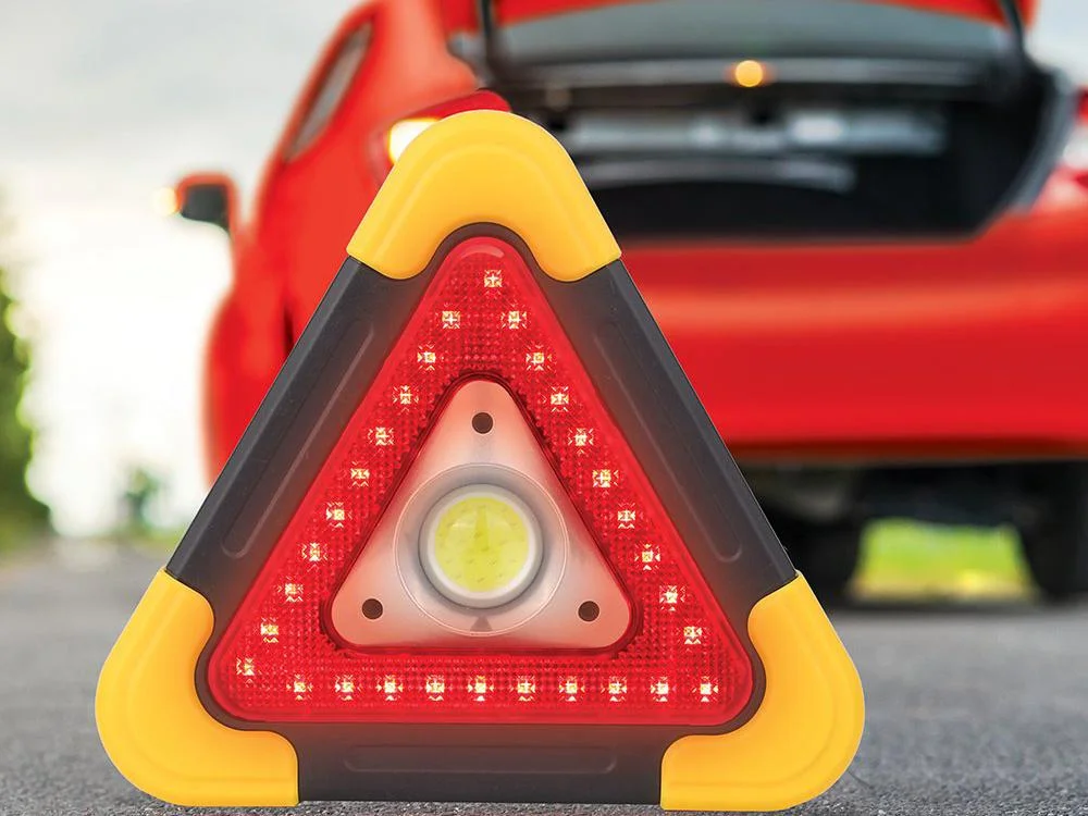 Rechargeable solar LED warning triangle and USB power bank - image 4