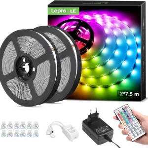 Dva zvitka LED traku RGB s krmilnikom in daljinskim upravljalnikom